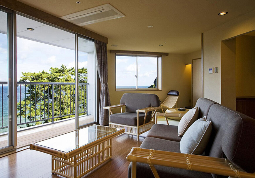 Japanese Western Suite with Fineview Bath Type A (Non-smoking)